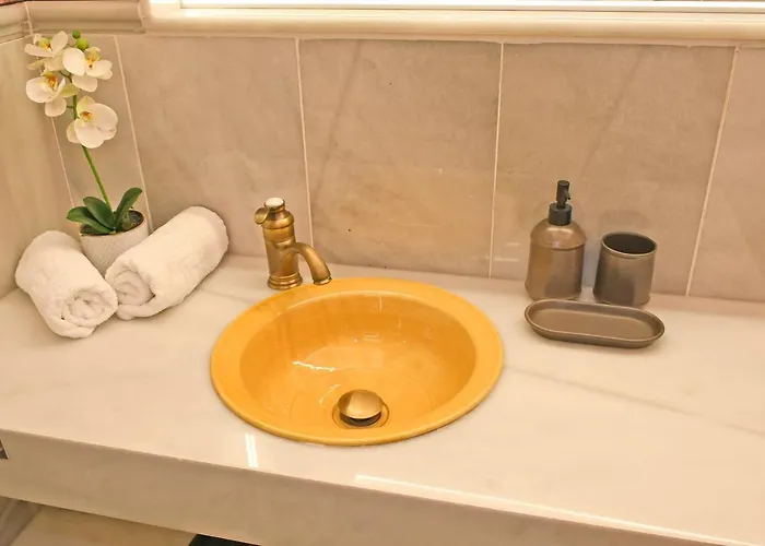 El Mar Azul 5 El Bajondillo * Torremolinos